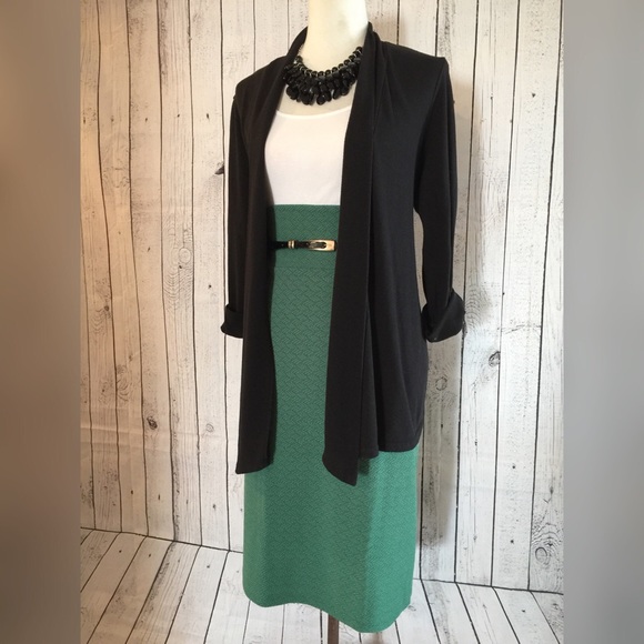 LuLaRoe Dresses & Skirts - BOGO!🛍NEW! LLR Cassie Skirt